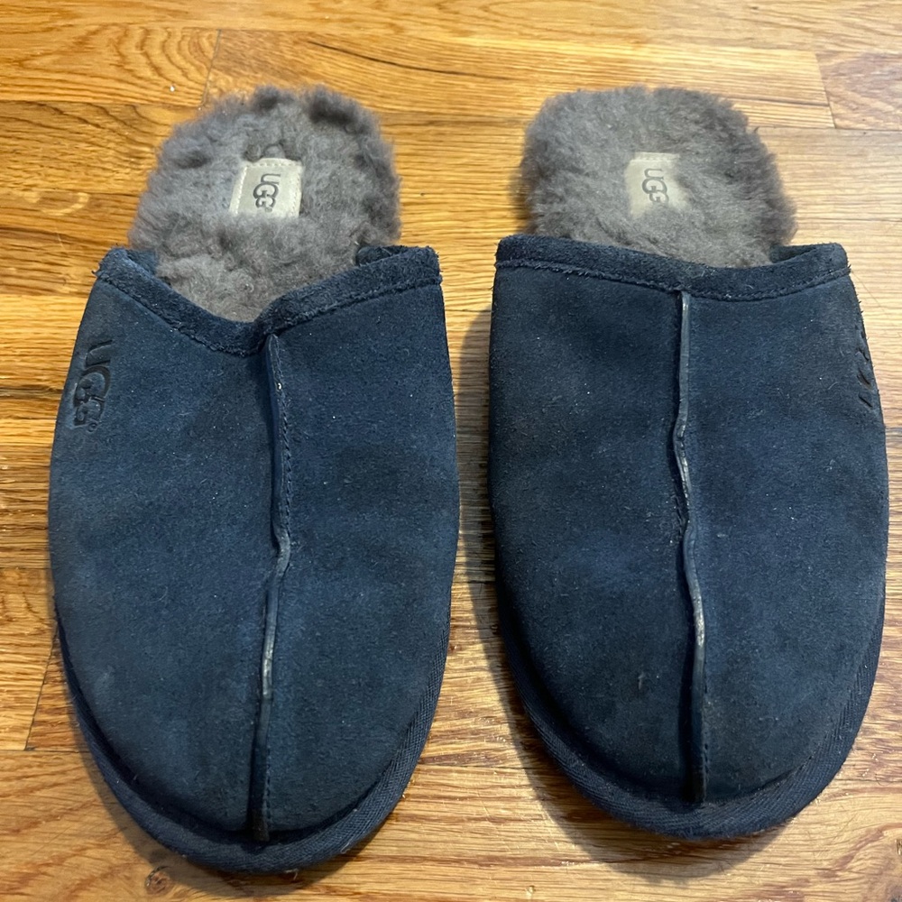 UGG Scuffette Navy Suede Slippers size US11/ EU44